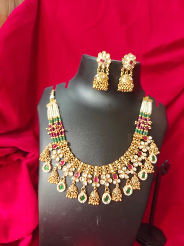 Necklace Set